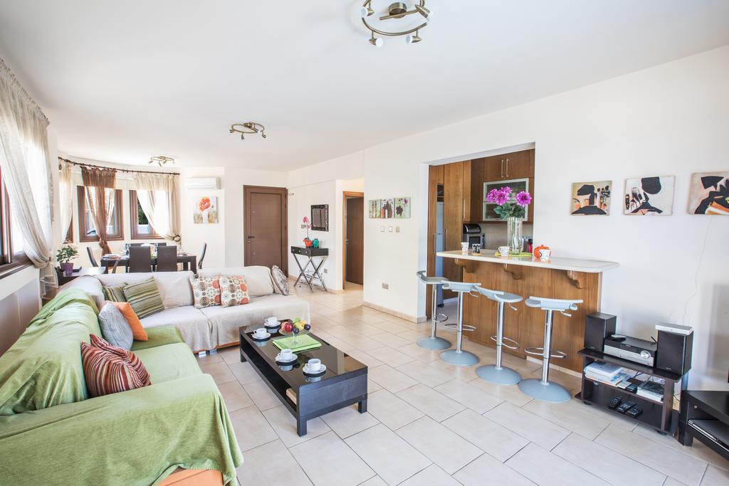 Artemisia Villa 普罗塔拉斯 外观 照片